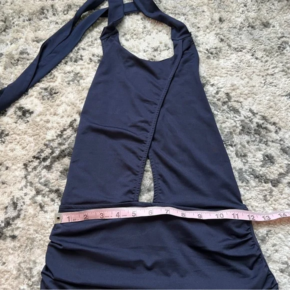 🔥REVOLVE Dress - Picture 10 of 11